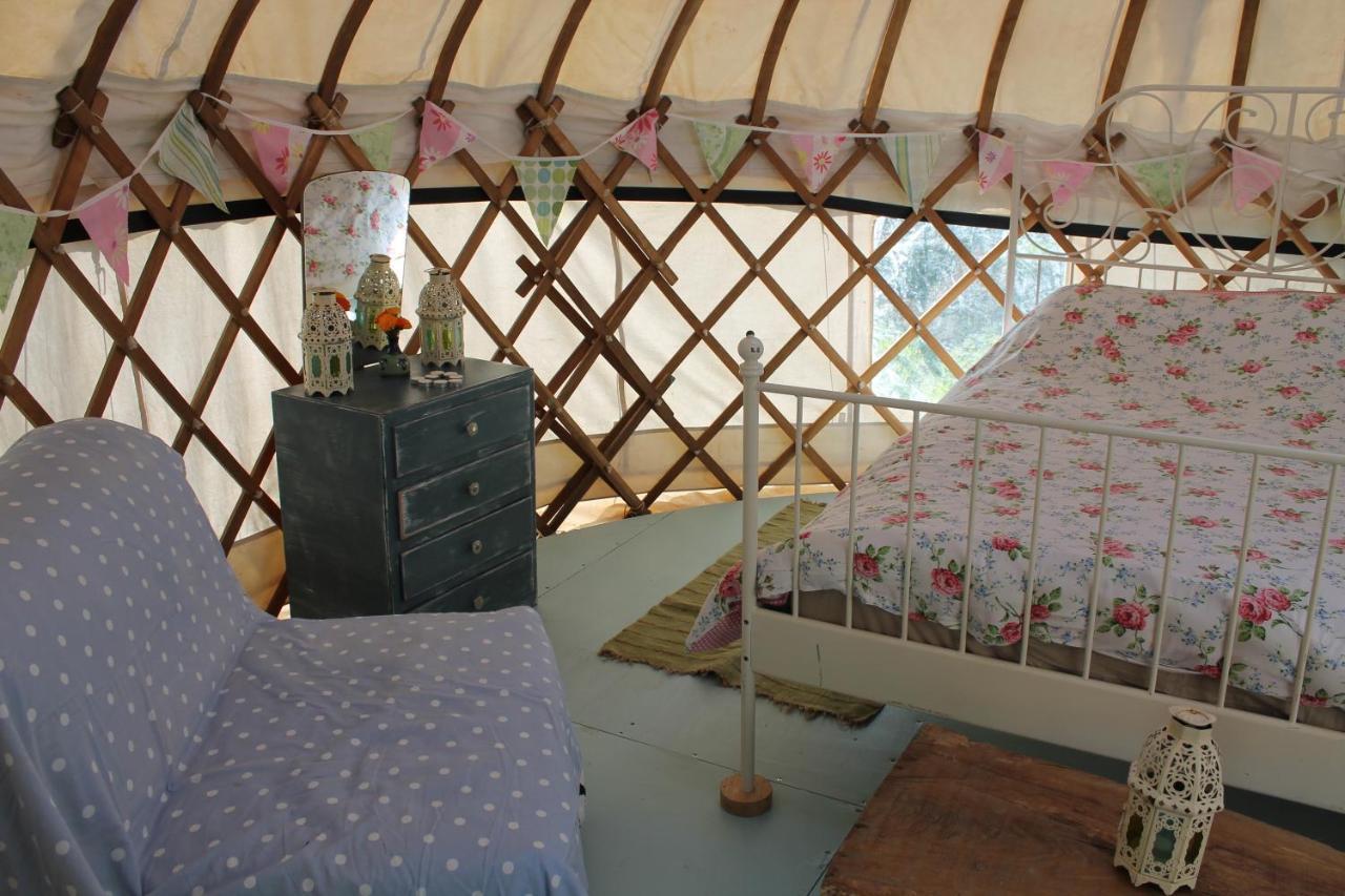 Mill Haven Place Glamping-Yurt 2 Хаверфордуэст Экстерьер фото